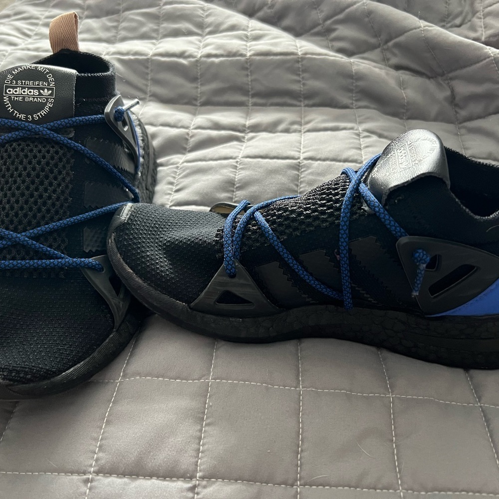 Adidas Arkyn women’s size 8